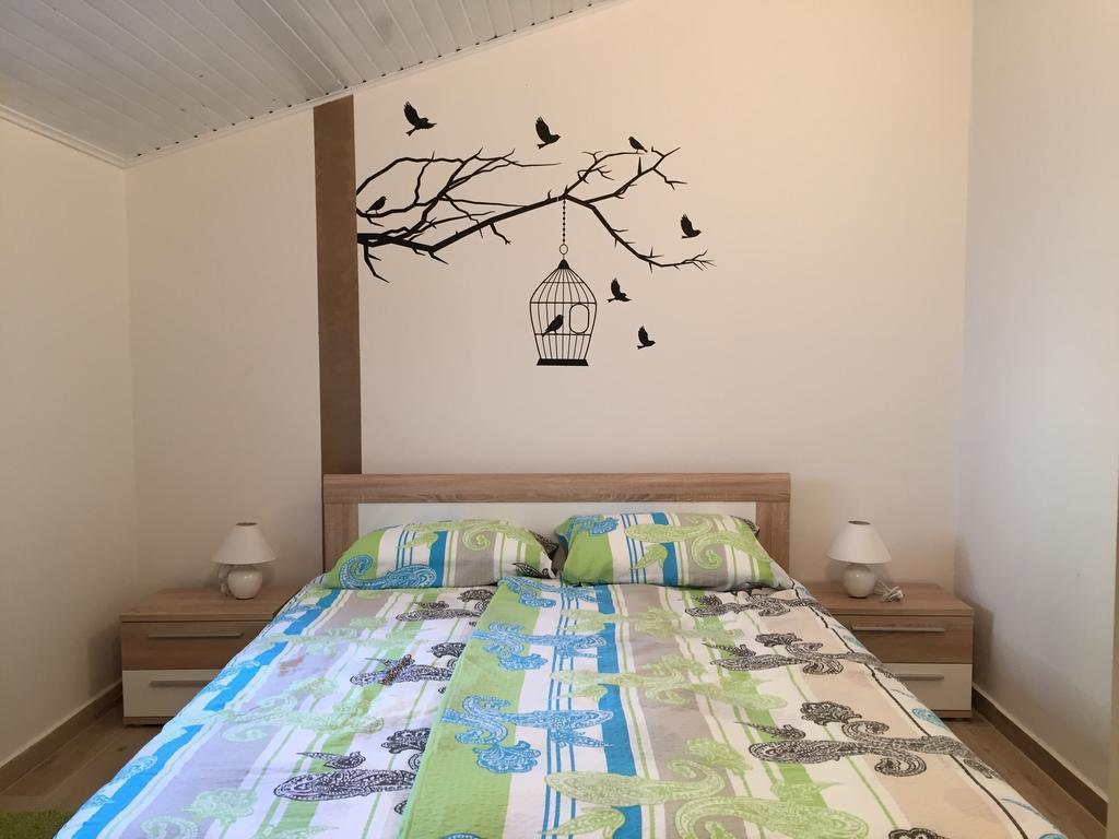 Holiday Home Maver Forty Porec Bagian luar foto