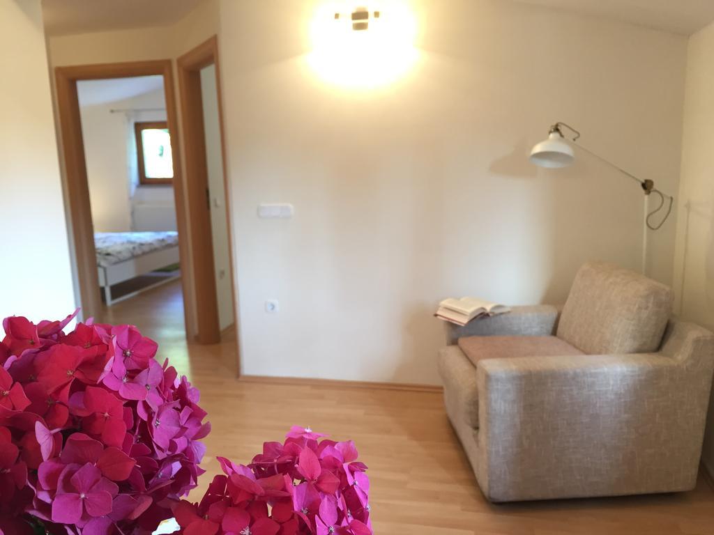 Holiday Home Maver Forty Porec Bagian luar foto
